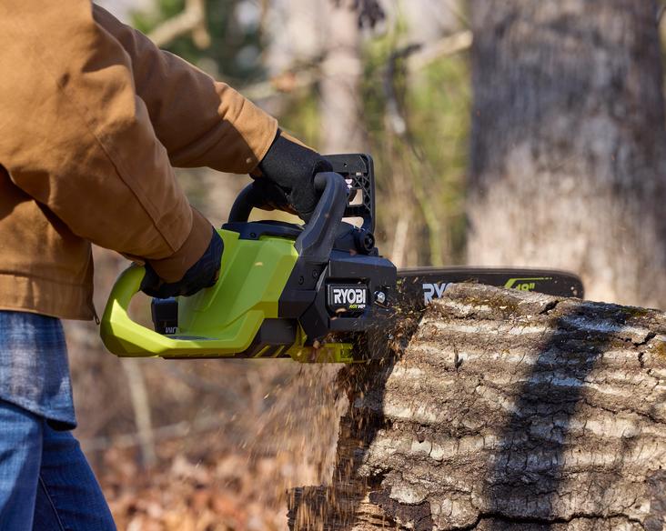 Ryobi анонсировала беспроводную 18-дюймовую цепную пилу 40V HP BRUSHLESS 18